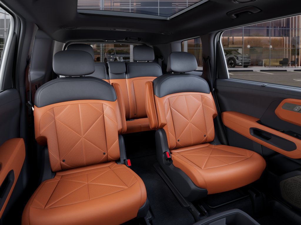 New 2027 Kia Telluride SX w/ Towing Package FWD image 16