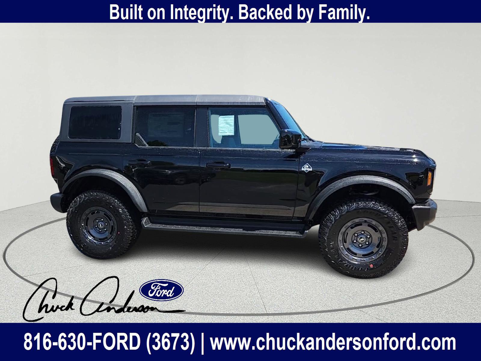 New 2025 Ford Bronco Outer Banks w/ Sasquatch Package video 2