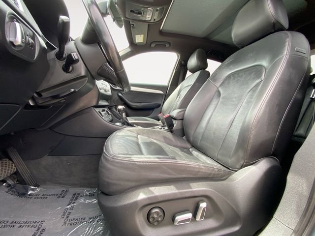 Used 2017 Audi Q3 2.0T Premium w/ Convenience Package image 9