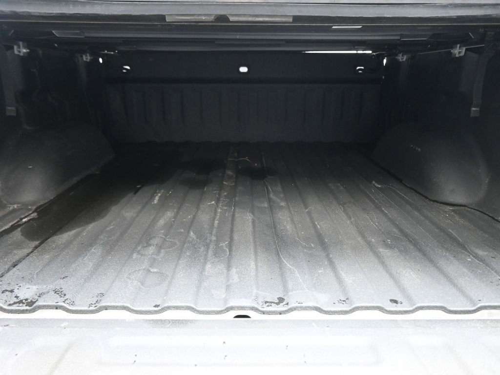 Used 2018 Chevrolet Silverado 1500 LT w/ Texas Edition AWD/4WD image 15