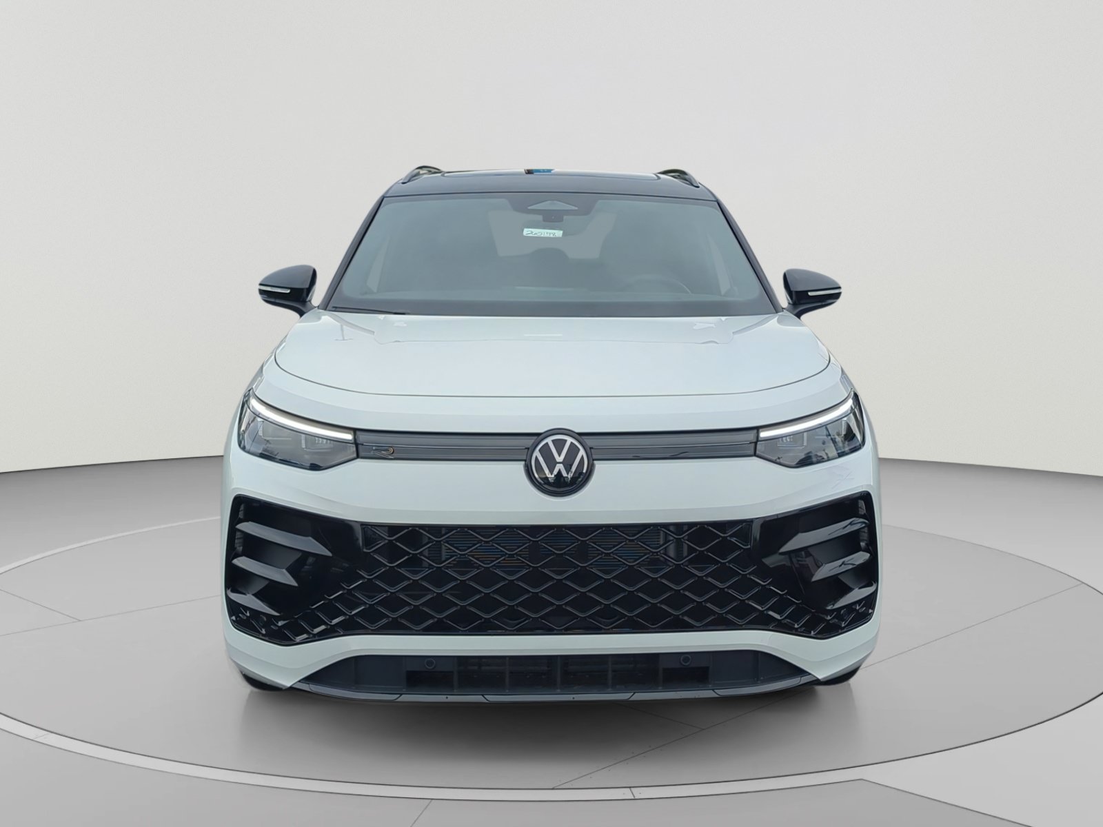 New 2026 Volkswagen Tiguan SE R-Line FWD image 8