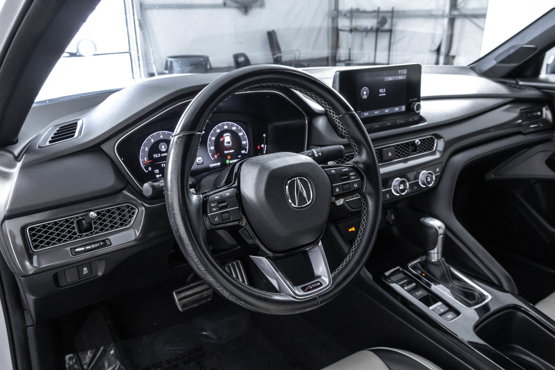 Used 2023 Acura Integra A-Spec FWD image 4