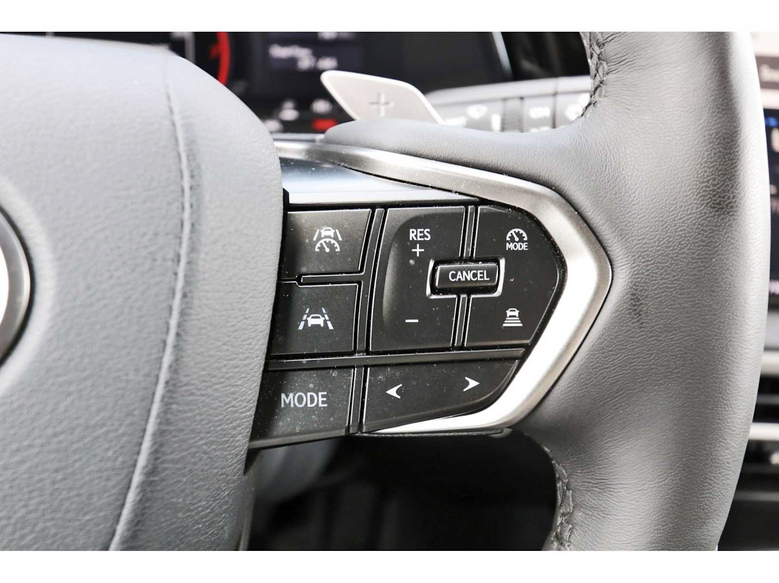 Used 2025 Lexus RX 350 Premium w/ Convenience Package FWD image 16