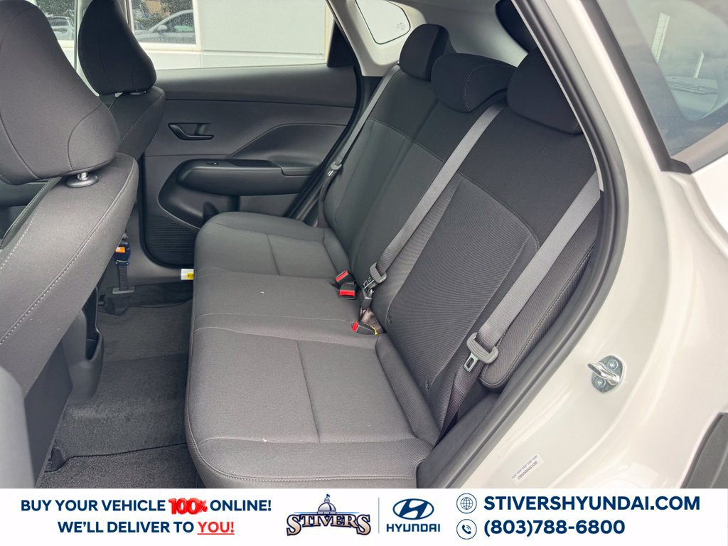 New 2027 Hyundai Kona SE FWD image 18