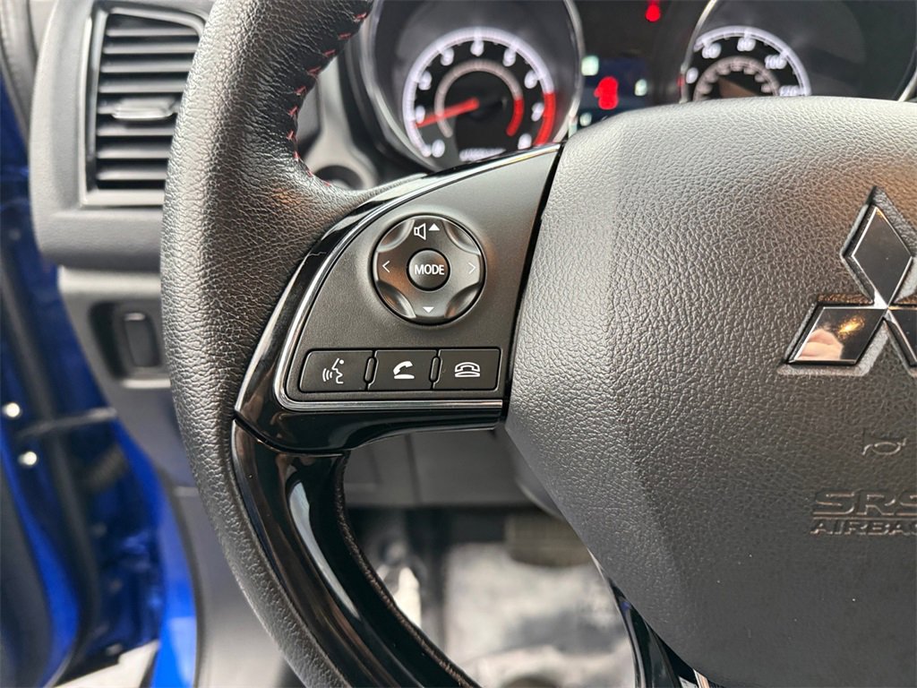 Used 2024 Mitsubishi Outlander Sport LE image 32