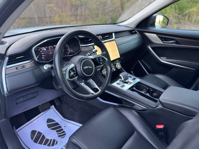 Certified 2021 Jaguar F-PACE R-Dynamic S AWD/4WD image 9
