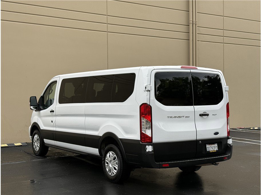 Used 2022 Ford Transit 350 XLT image 4