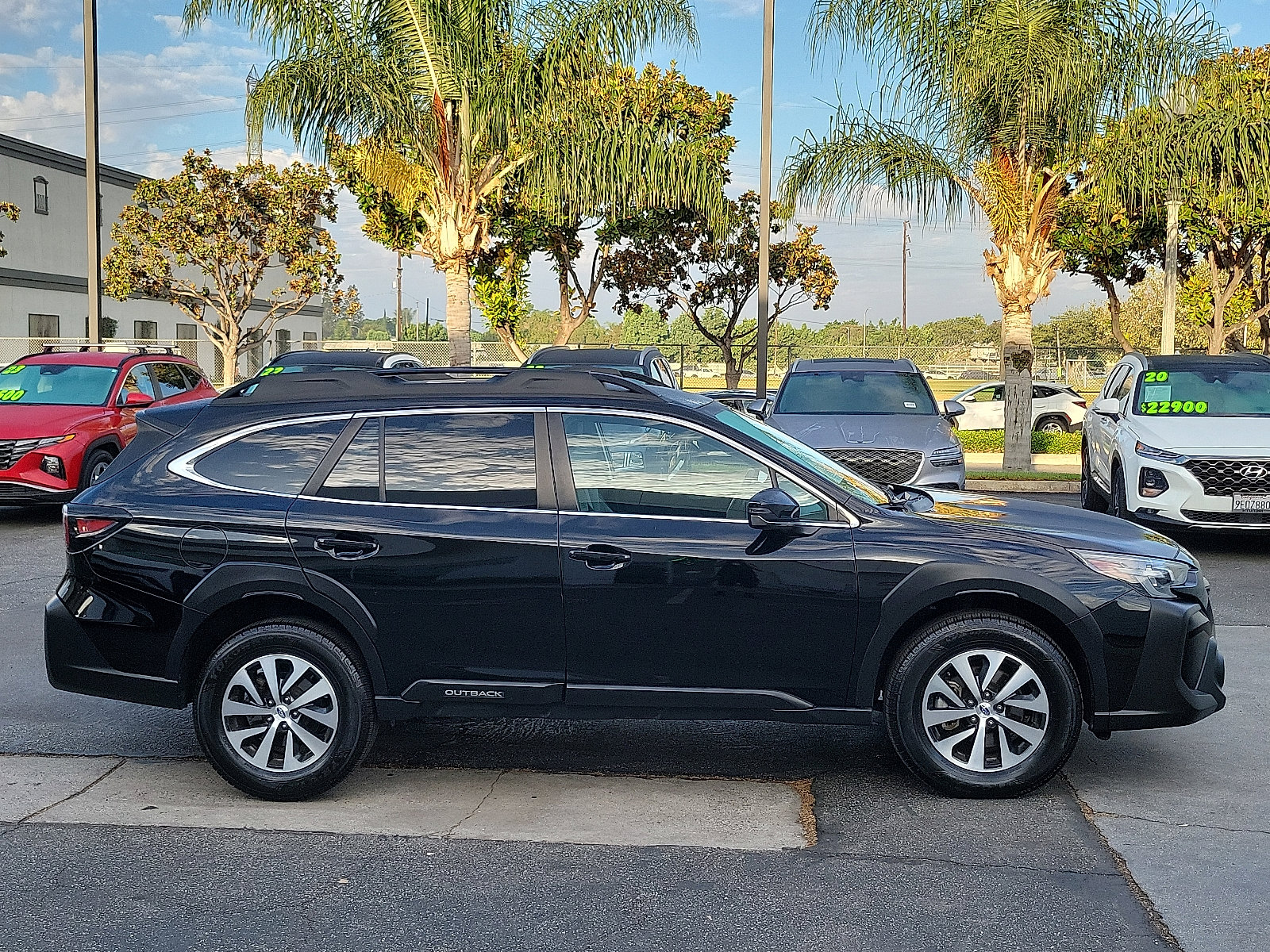 Used 2023 Subaru Outback Premium image 24