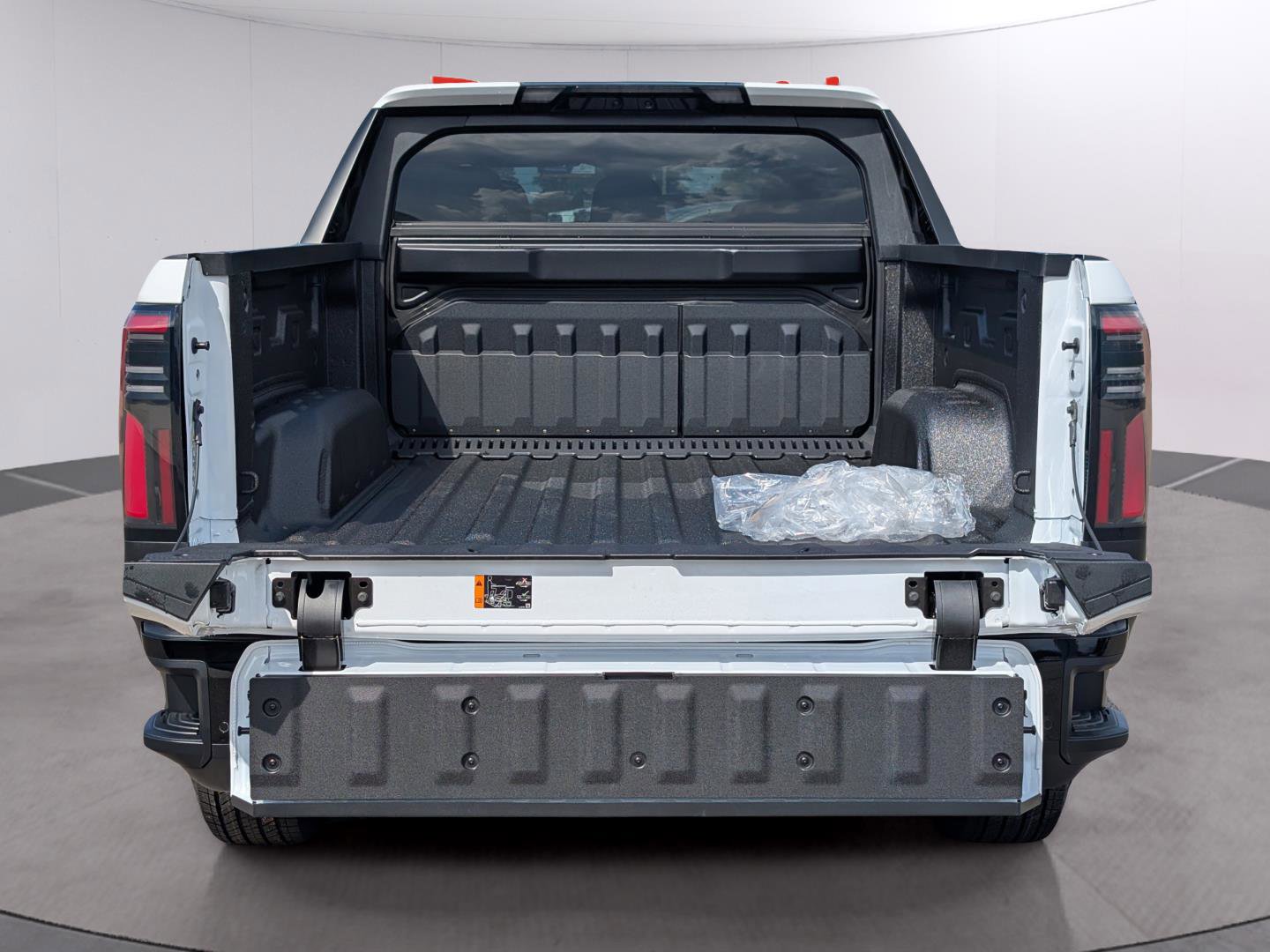 New 2026 GMC Sierra EV Elevation w/ Premium Package image 9