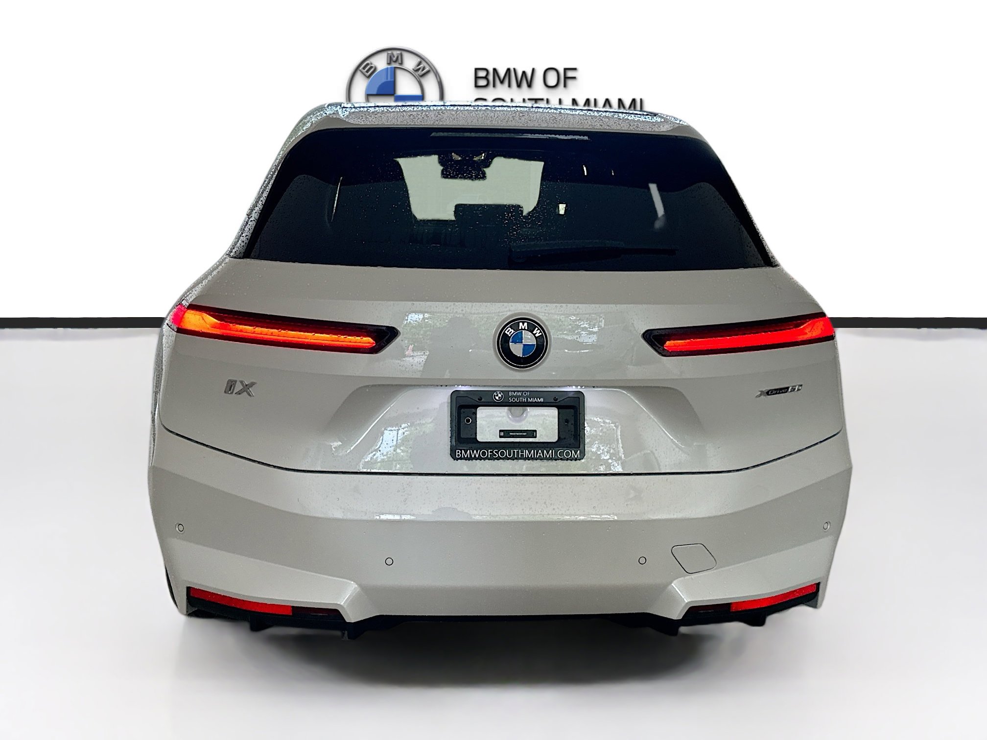 New 2026 BMW iX xDrive60 w/ Premium Package image 5