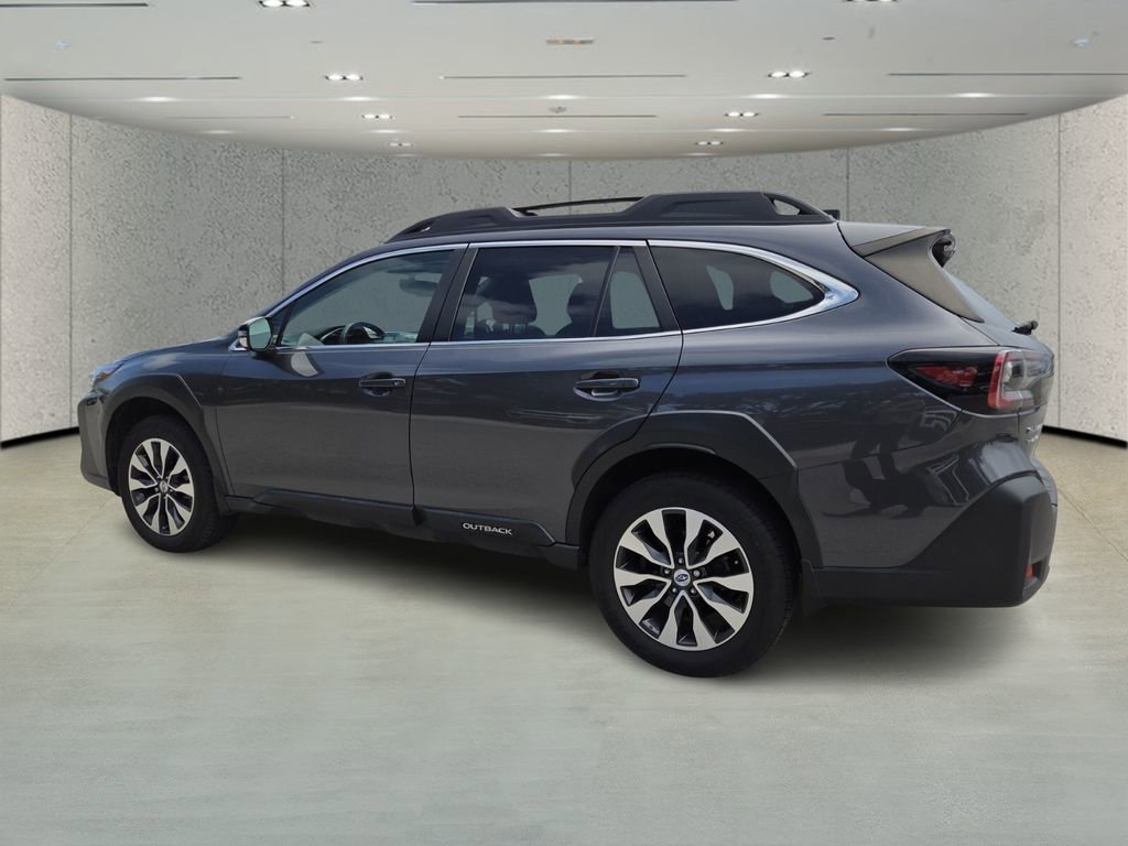 Used 2023 Subaru Outback Limited XT image 5