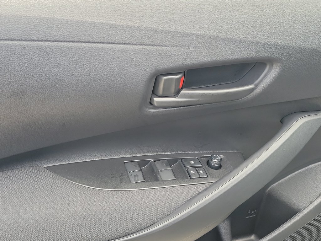 New 2027 Toyota Corolla LE FWD image 21