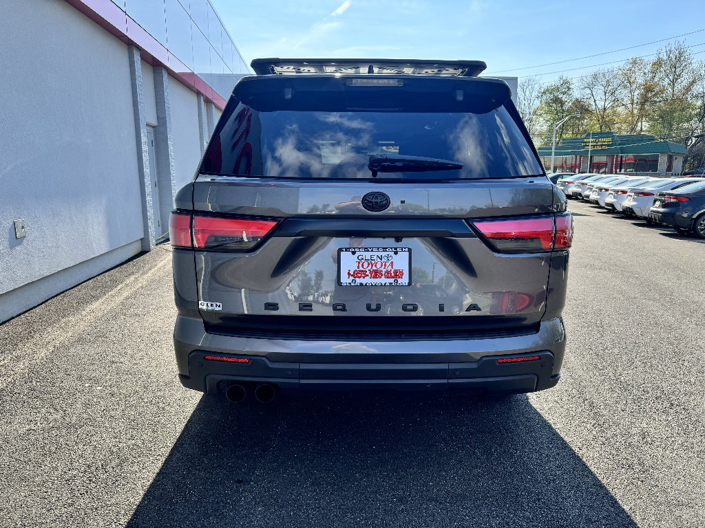 Used 2024 Toyota Sequoia TRD Pro AWD/4WD image 6
