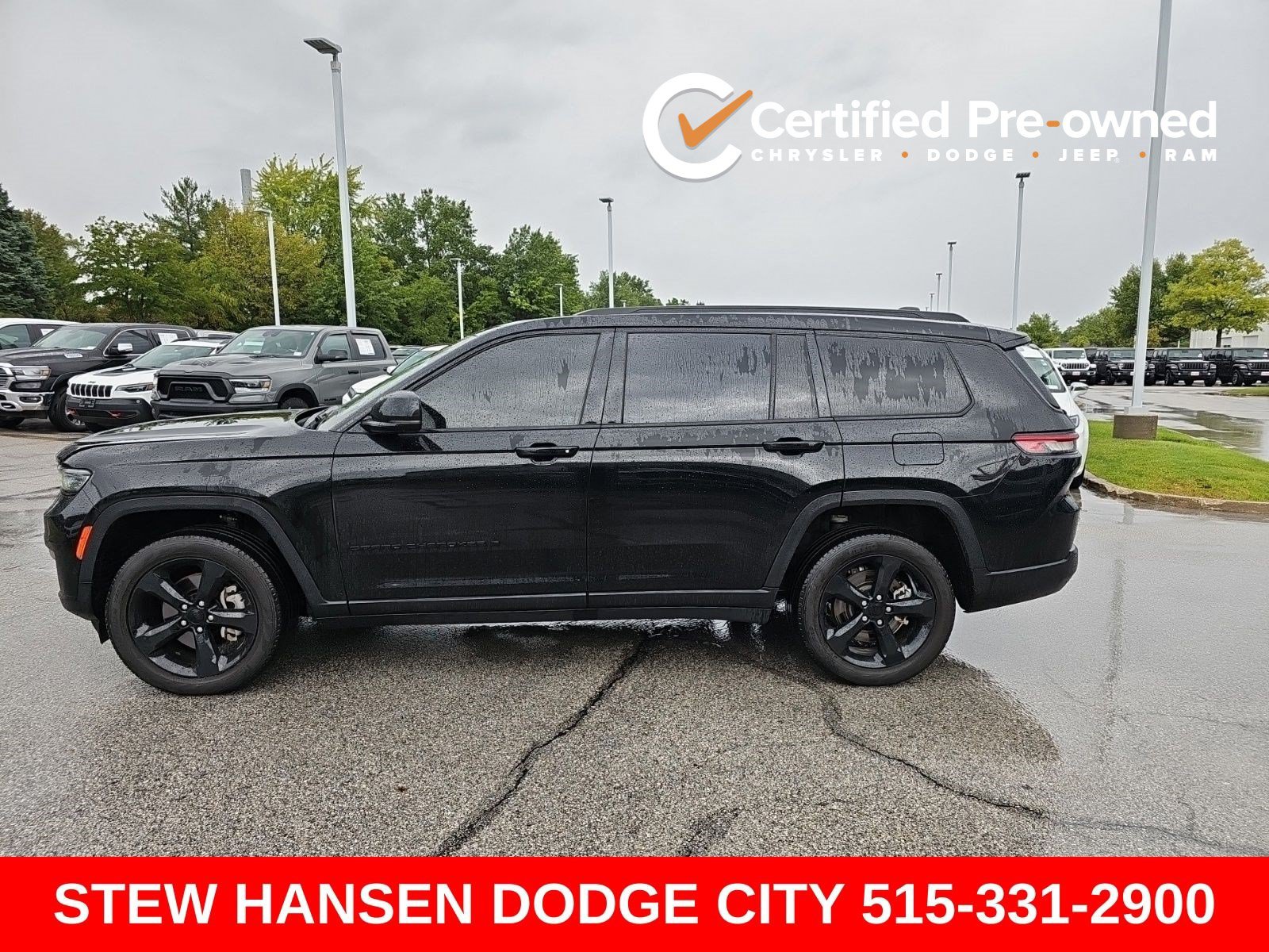 Used 2023 Jeep Grand Cherokee L Limited w/ Luxury Tech Group II AWD/4WD image 1