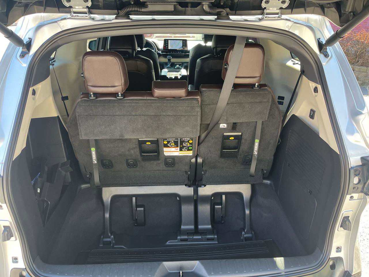 Used 2022 Toyota Sienna Platinum w/ Protection Package (TMS) AWD/4WD image 32