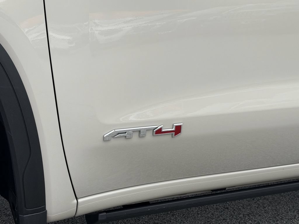 New 2026 GMC Sierra 1500 AT4 w/ Technology Package AWD/4WD image 24