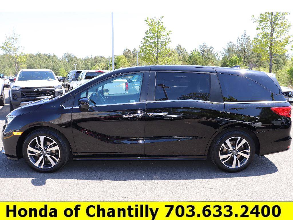 Certified 2023 Honda Odyssey Touring image 4