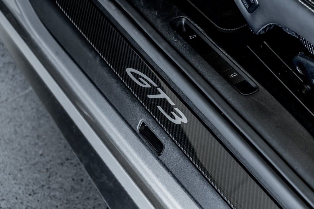Certified 2022 Porsche 911 GT3 image 13