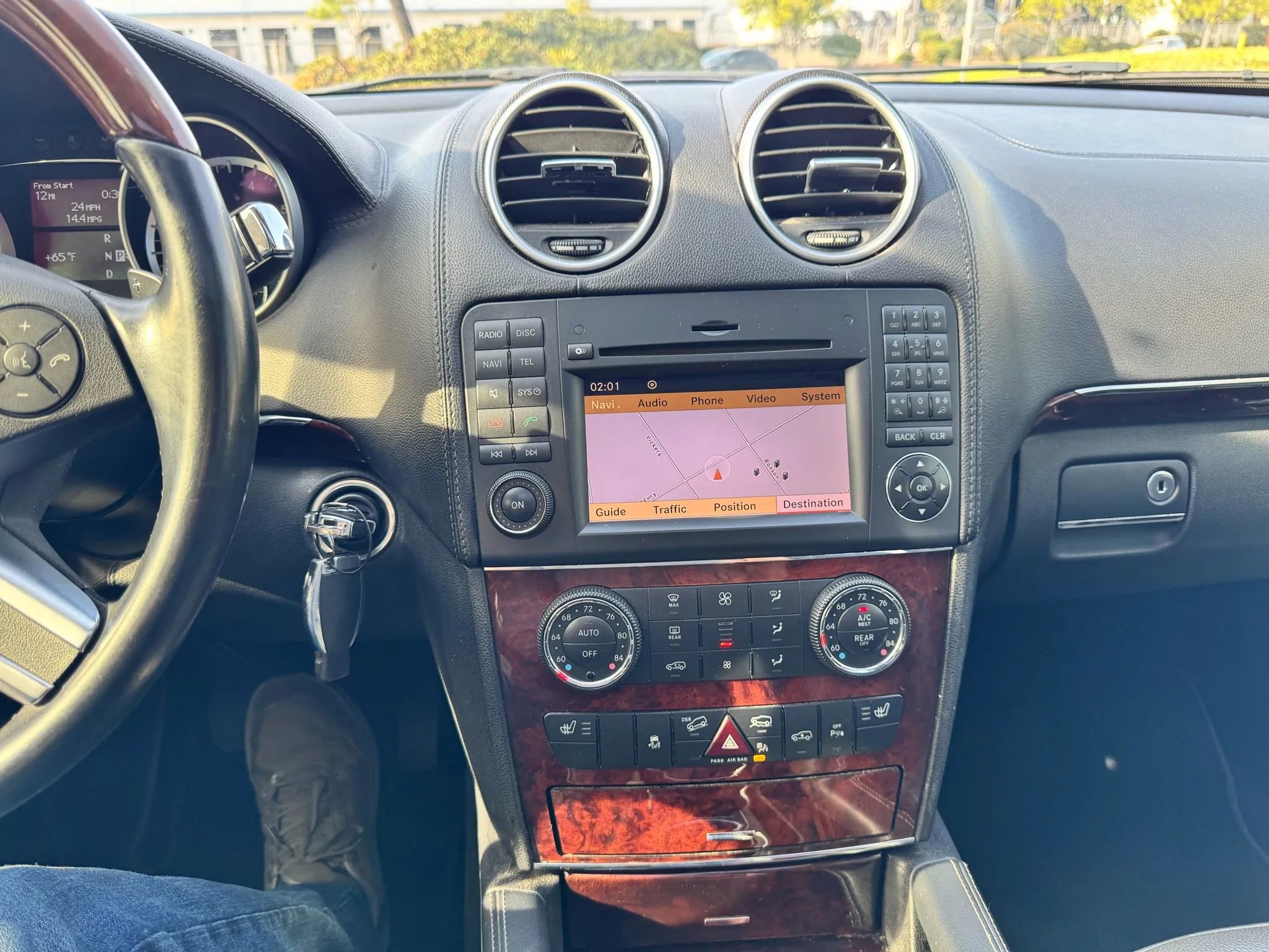Used 2012 Mercedes-Benz GL 450 4MATIC image 22