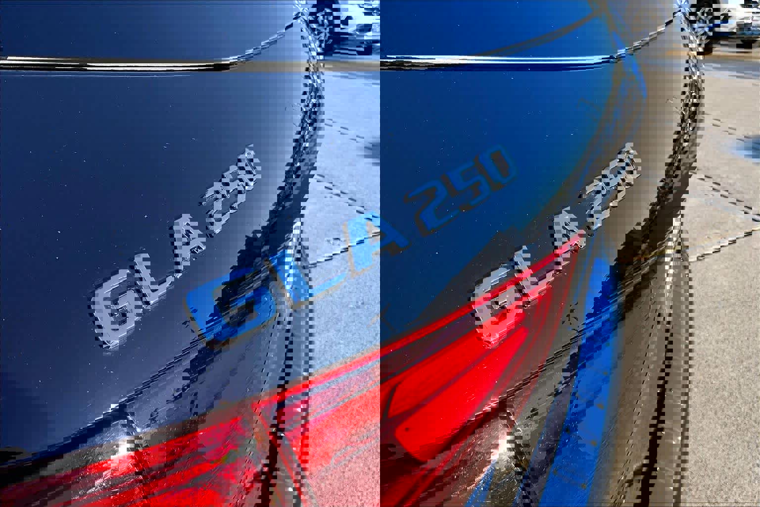 Used 2025 Mercedes-Benz GLA 250 image 9