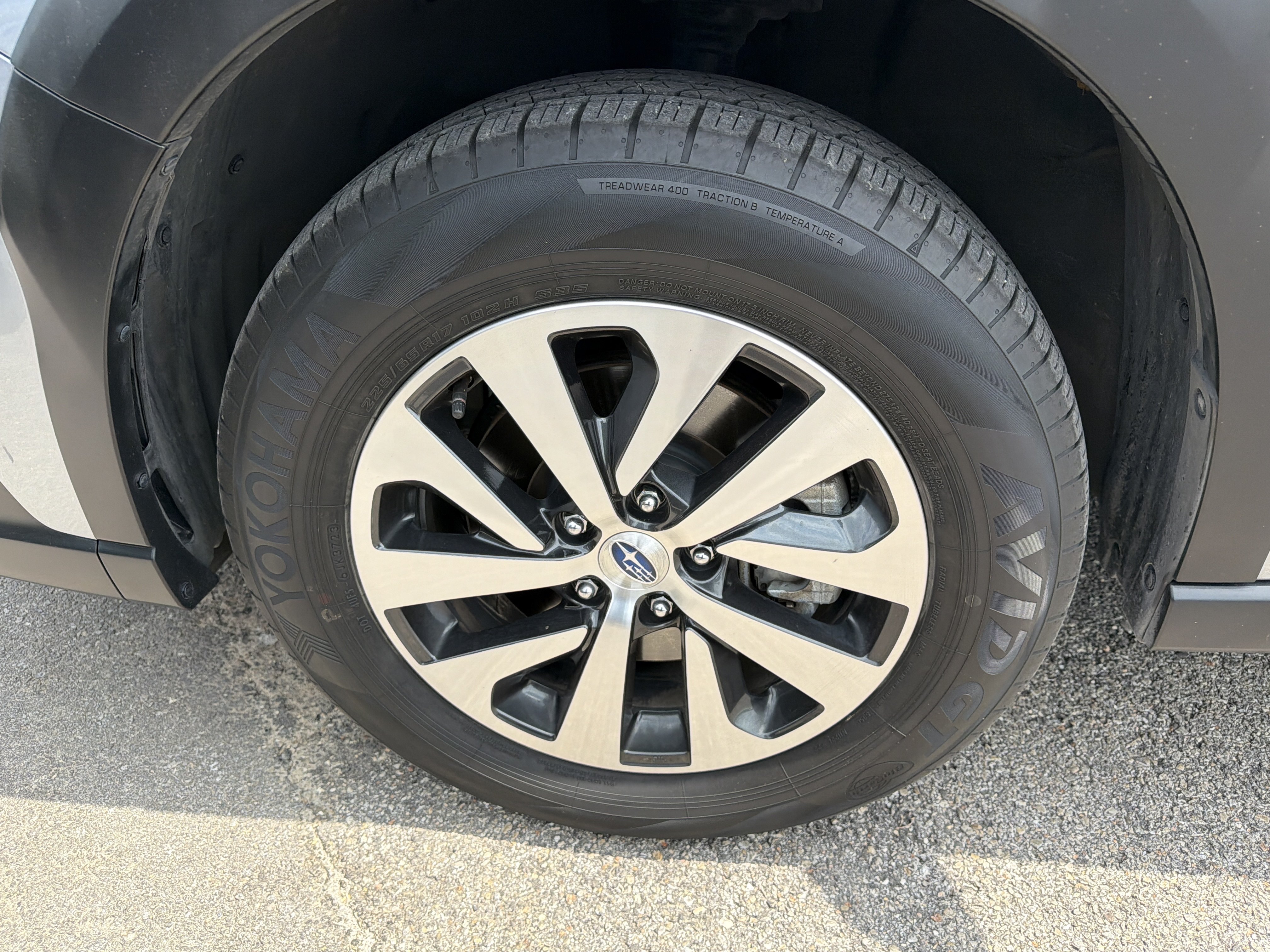 Certified 2024 Subaru Outback Premium AWD/4WD image 9