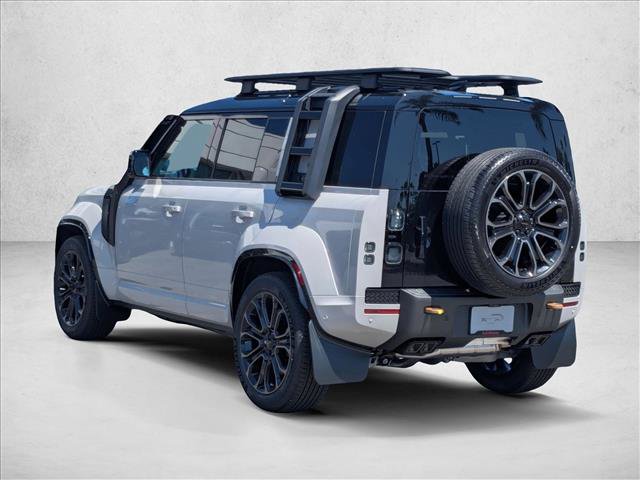 New 2026 Land Rover Defender 110 OCTA AWD/4WD image 9