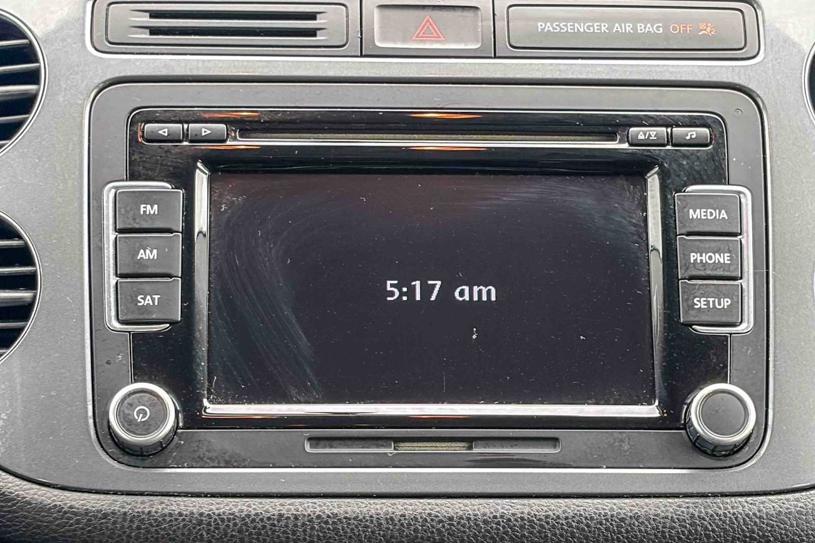 Used 2015 Volkswagen Tiguan S AWD/4WD image 13