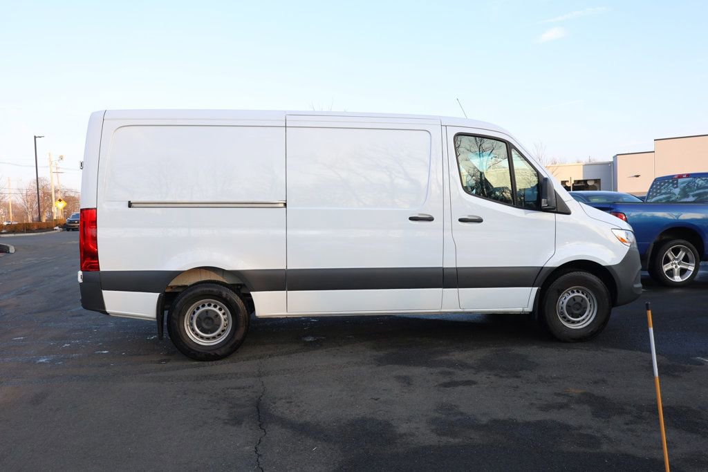 Used 2025 Mercedes-Benz Sprinter 2500 image 6