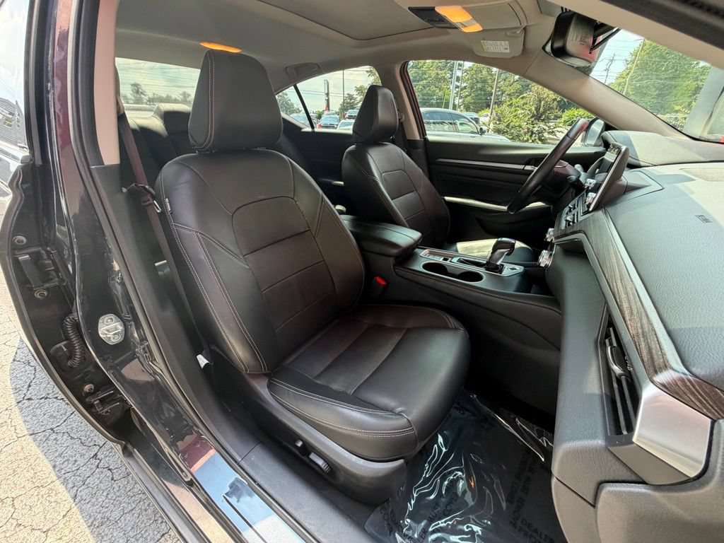 Used 2019 Nissan Altima 2.5 Platinum FWD image 35