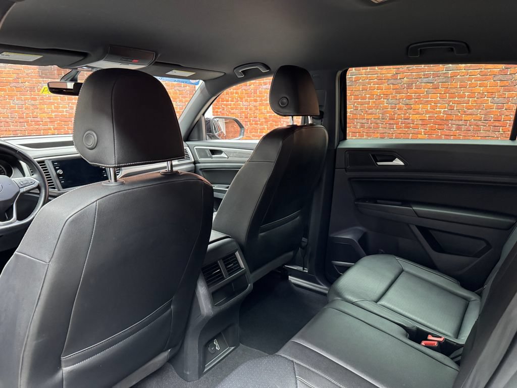 Used 2020 Volkswagen Atlas Cross Sport SE AWD/4WD image 25