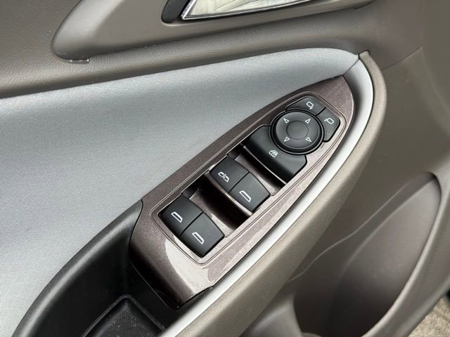 Used 2023 Chevrolet Malibu LT image 10