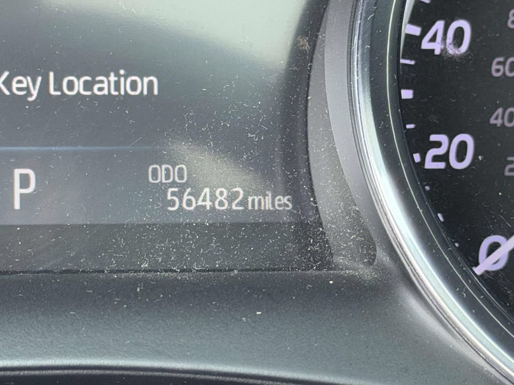 Used 2019 Toyota Camry FWD image 28