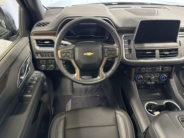 Used 2024 Chevrolet Tahoe High Country AWD/4WD image 17