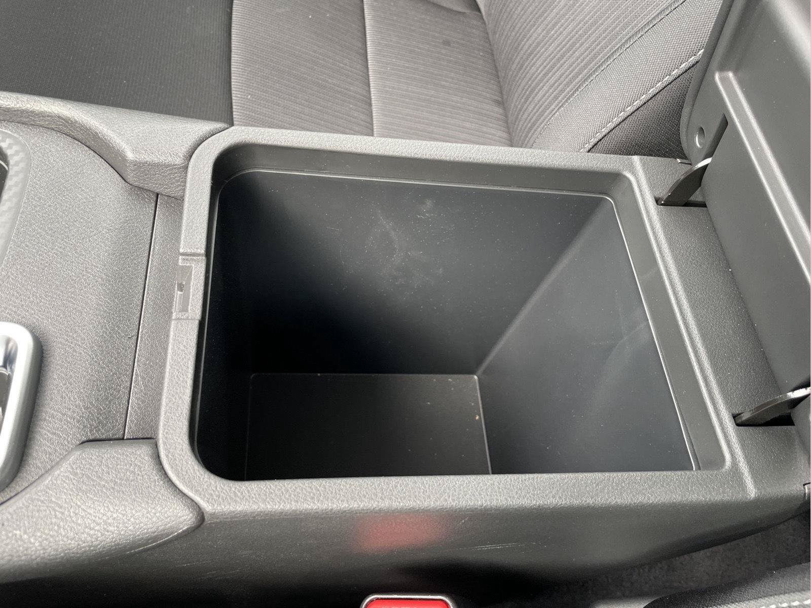 Used 2025 Nissan Sentra SV w/ All-Weather Package FWD image 32