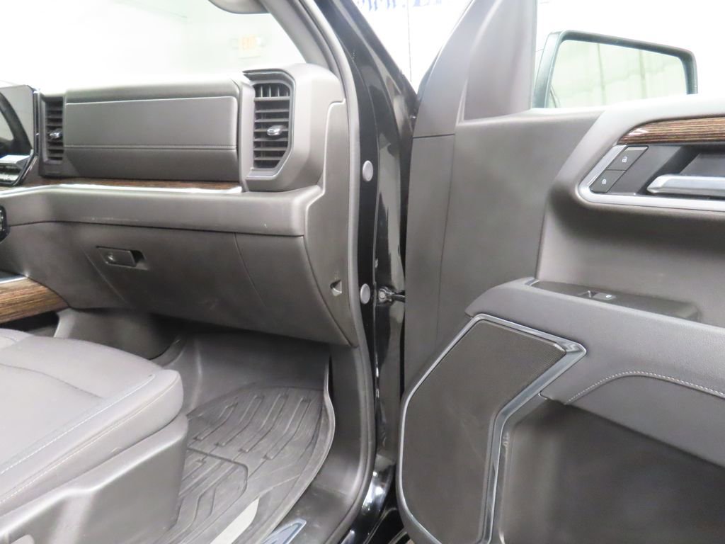 Used 2025 GMC Sierra 1500 Elevation AWD/4WD image 27