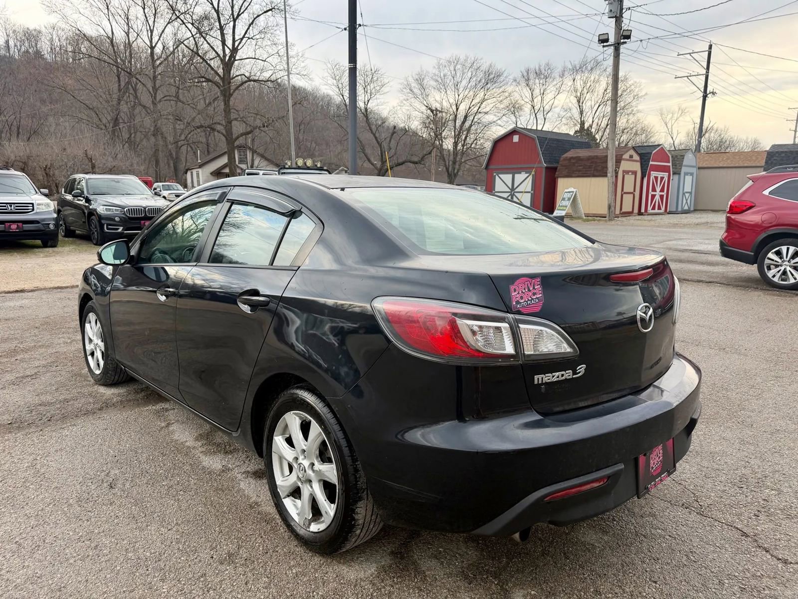 Used 2010 MAZDA MAZDA3 i Touring image 7