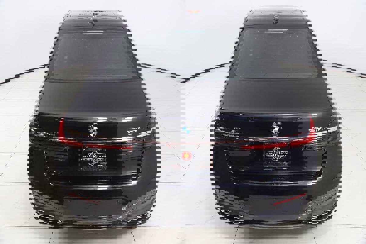 Used 2022 BMW 750i xDrive w/ M Sport Package image 62