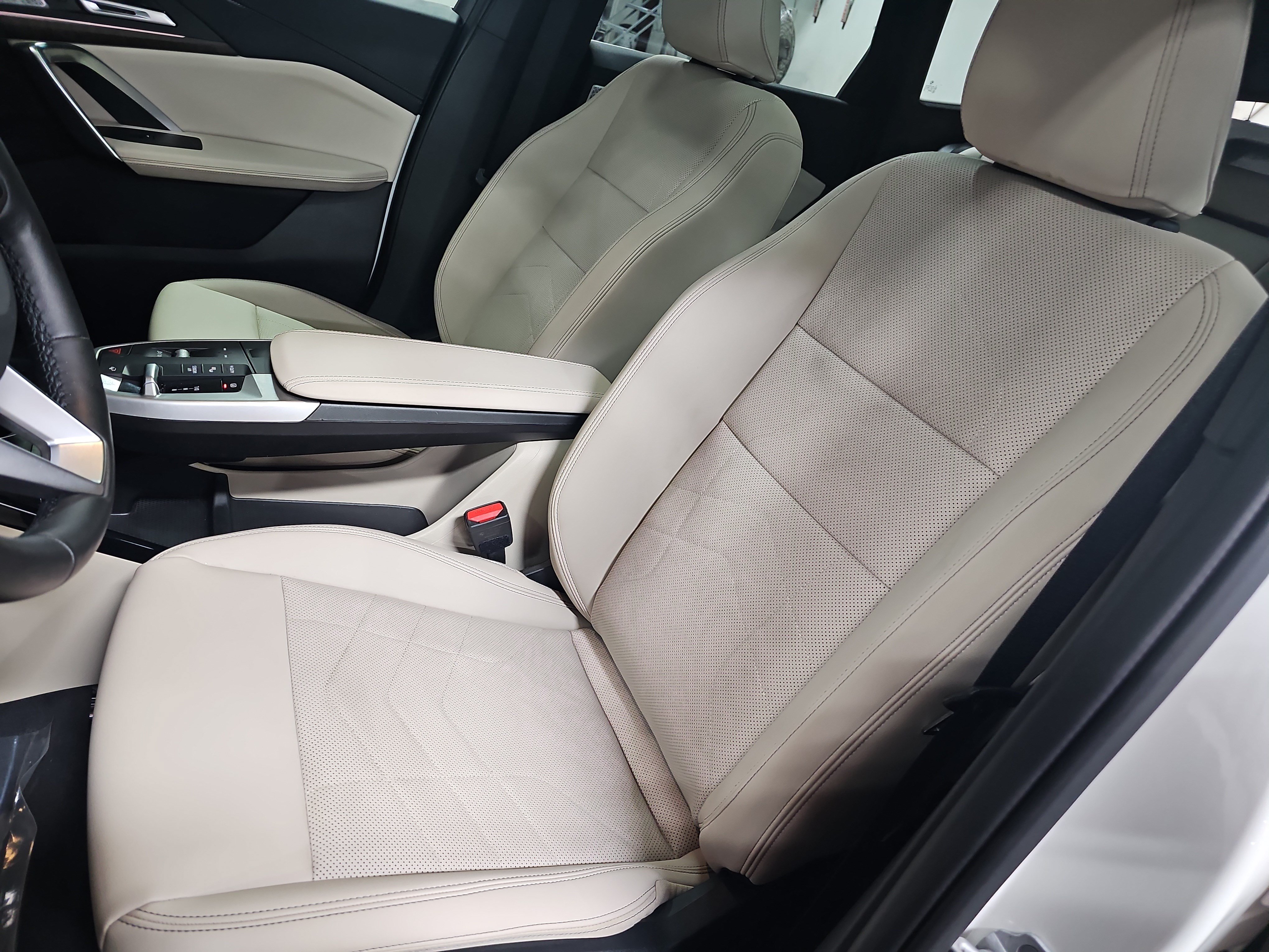 Certified 2023 BMW X1 xDrive28i w/ Premium Package AWD/4WD image 16