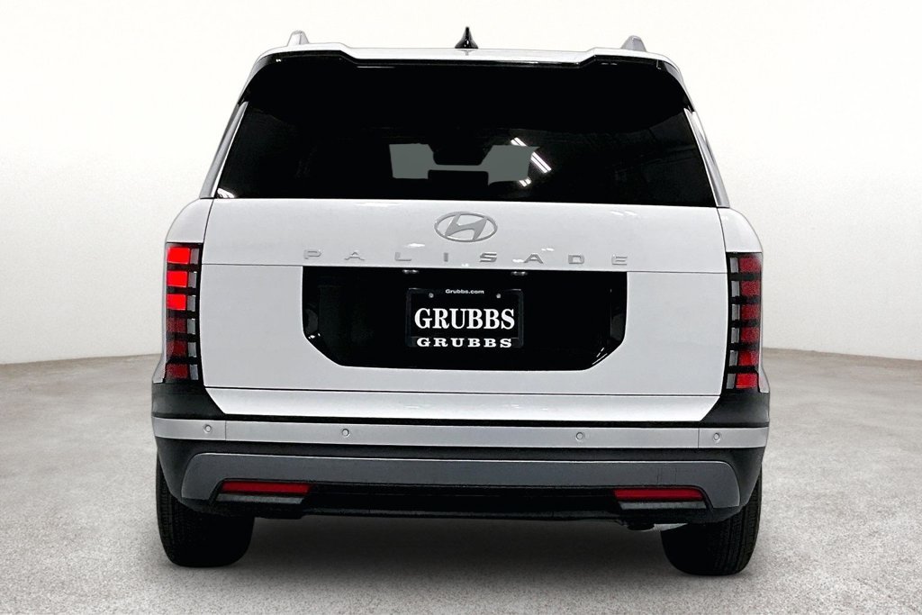 Used 2026 Hyundai Palisade SEL FWD image 5