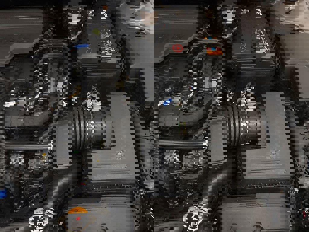 New 2025 Hyundai Elantra Sport image 25