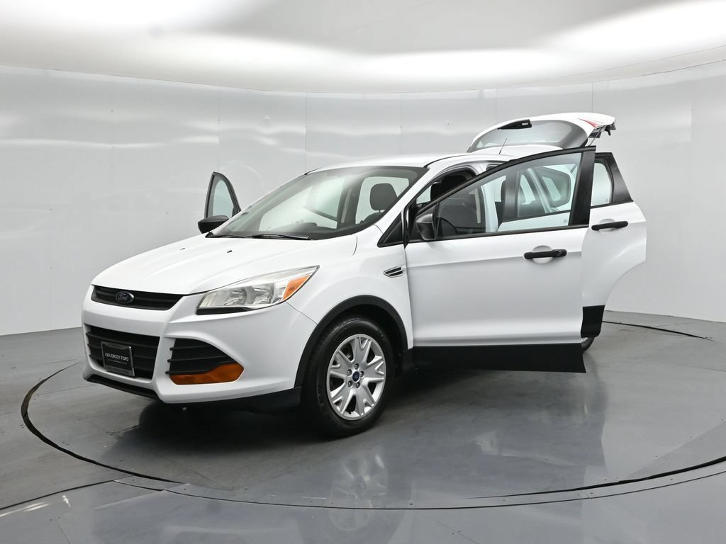 Used 2014 Ford Escape S FWD image 27