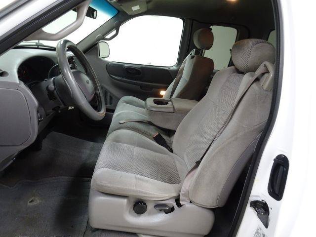 Used 2001 Ford F150 XL RWD image 18