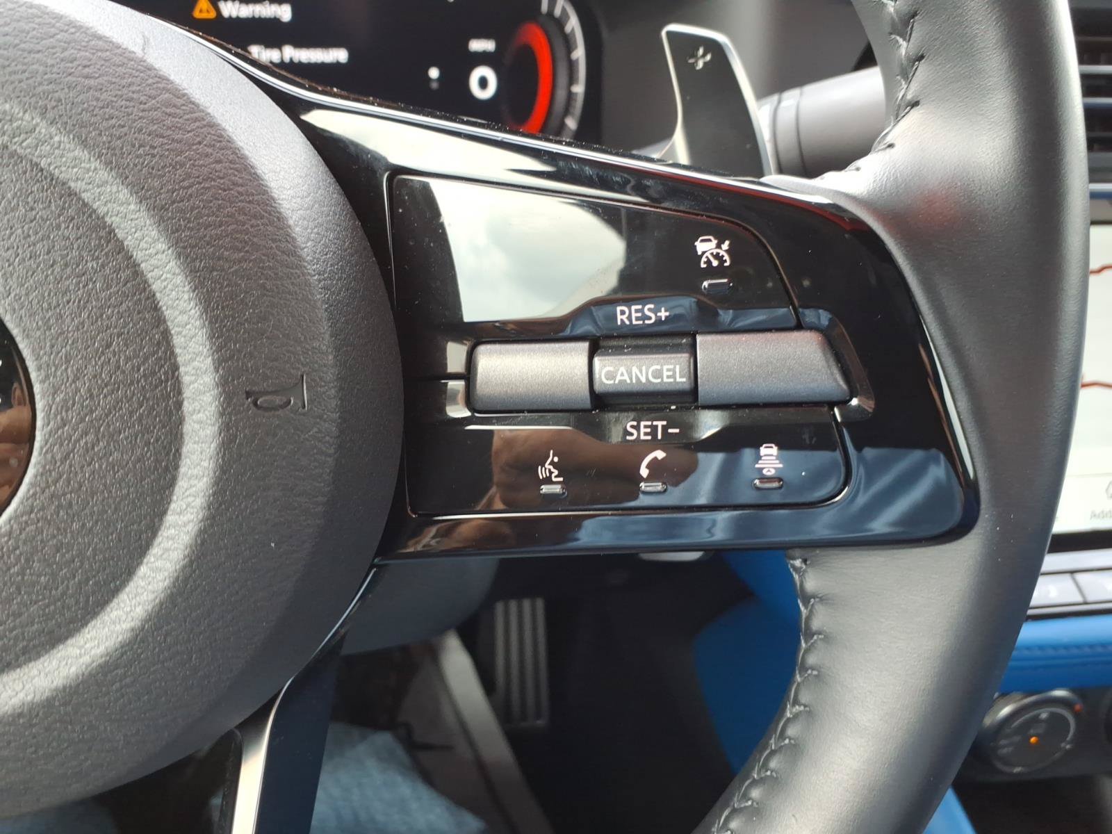 Used 2024 Nissan Z Performance w/ Floor Mat Package RWD image 16