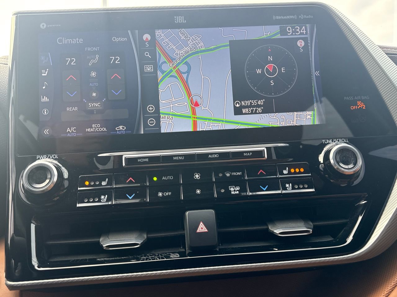 Used 2020 Toyota Highlander Platinum image 22