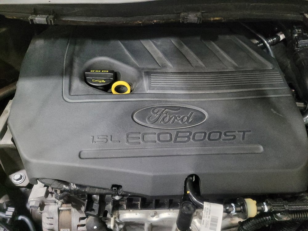 Used 2017 Ford Escape SE w/ Equipment Group 201A AWD/4WD image 30