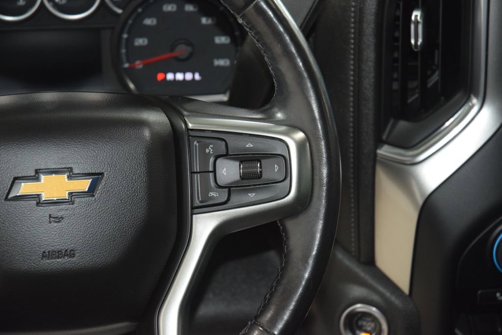 Used 2020 Chevrolet Silverado 1500 LT w/ All-Star Edition image 36