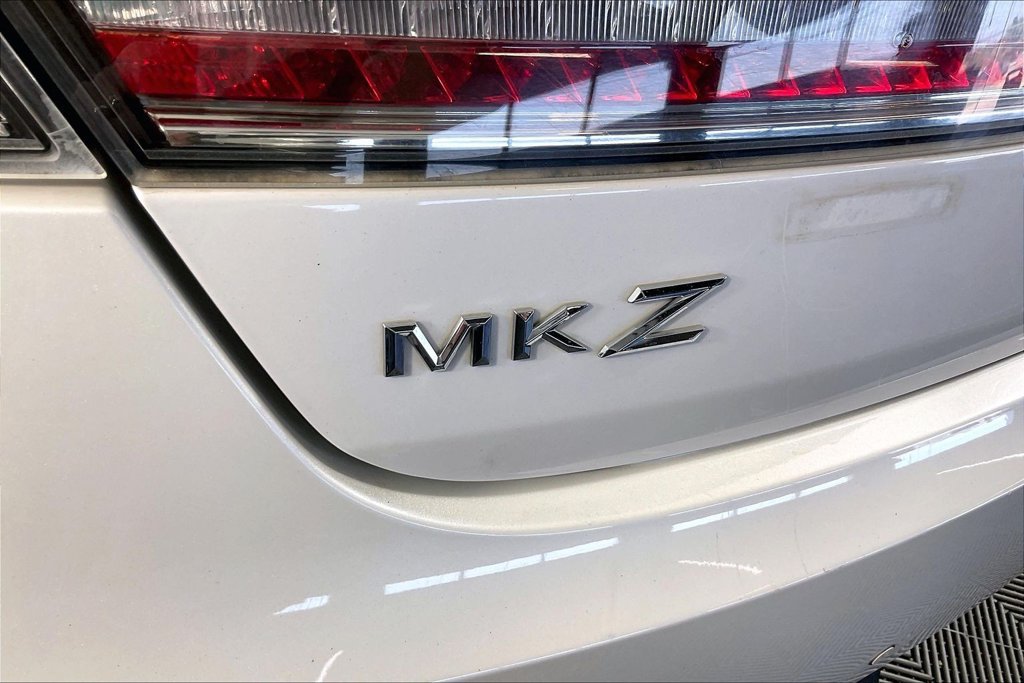 Used 2016 Lincoln MKZ w/ Equipment Group 200A Select FWD image 20