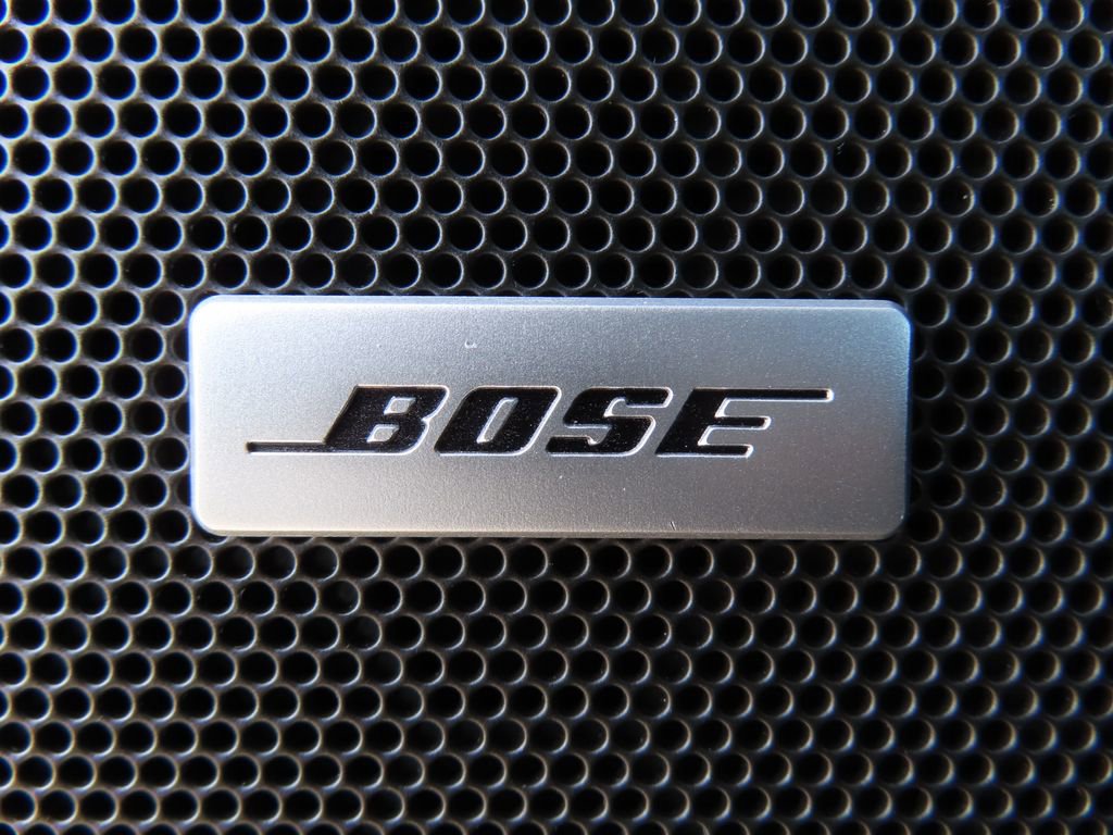 Used 2021 Chevrolet Traverse Premier w/ Redline Edition image 16