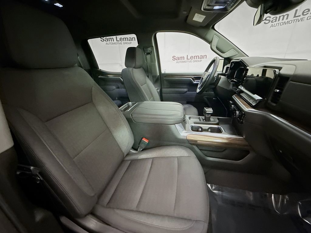 Used 2026 Chevrolet Silverado 1500 RST w/ All Star Edition Plus AWD/4WD image 32