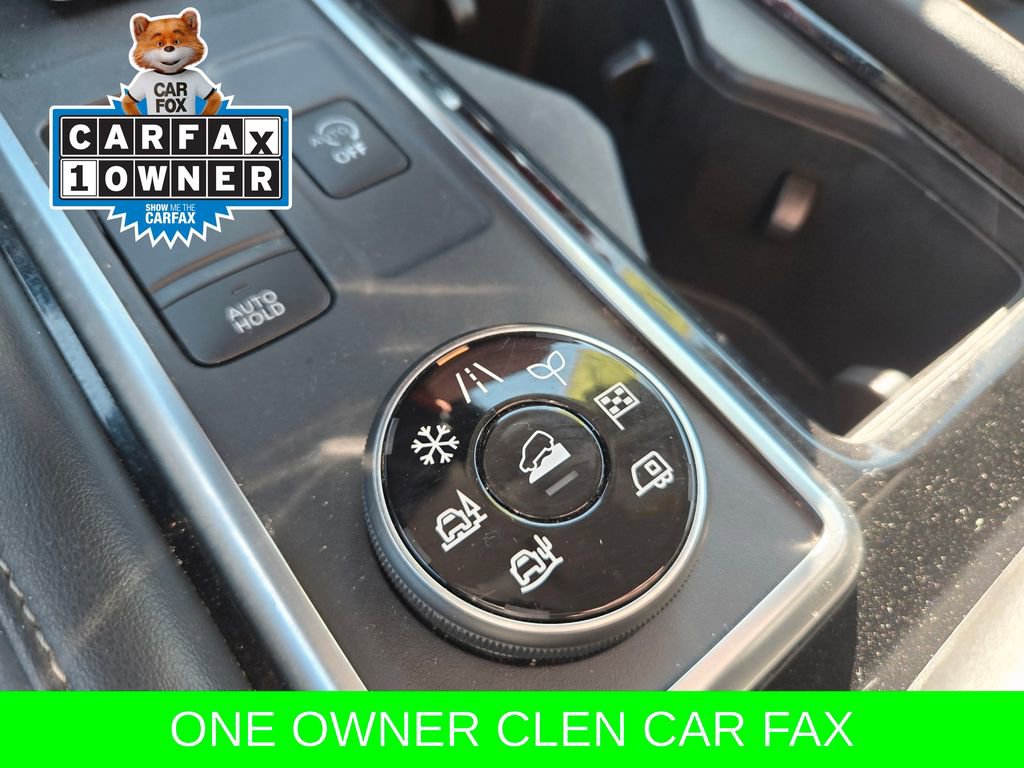 Used 2024 Nissan Pathfinder SV image 13